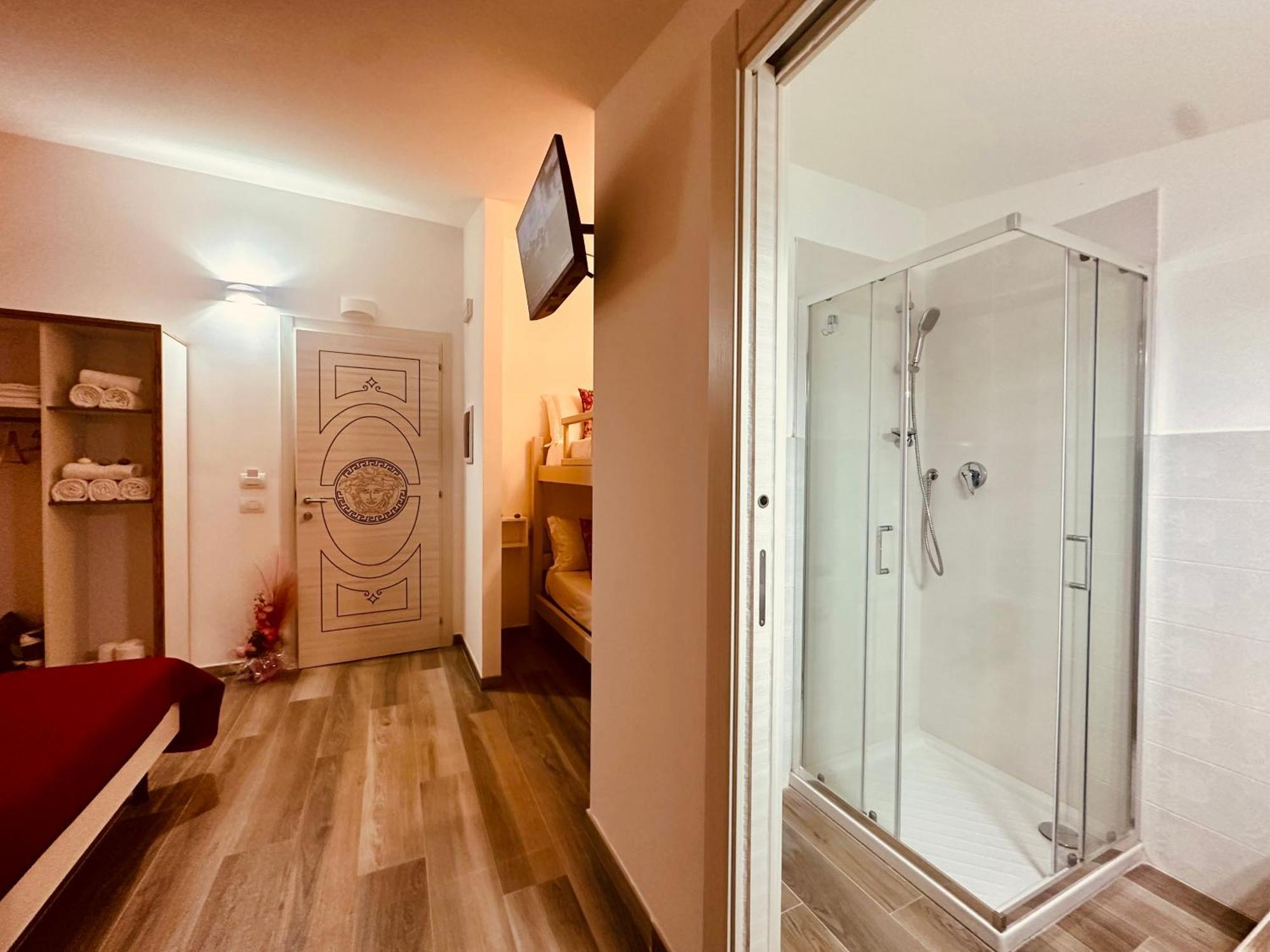 B&B The Sun - Family Rooms Tropea Exterior photo