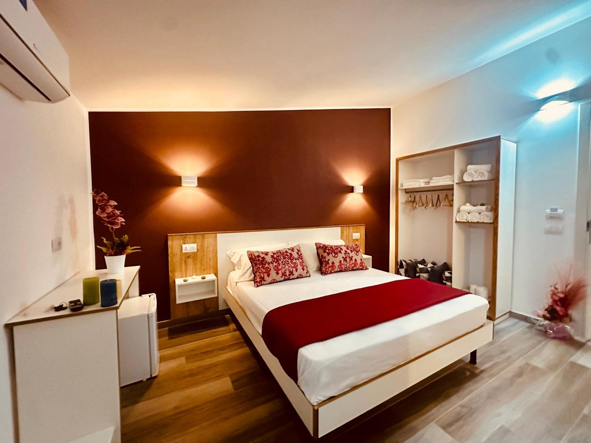 B&B The Sun - Family Rooms Tropea Exterior photo
