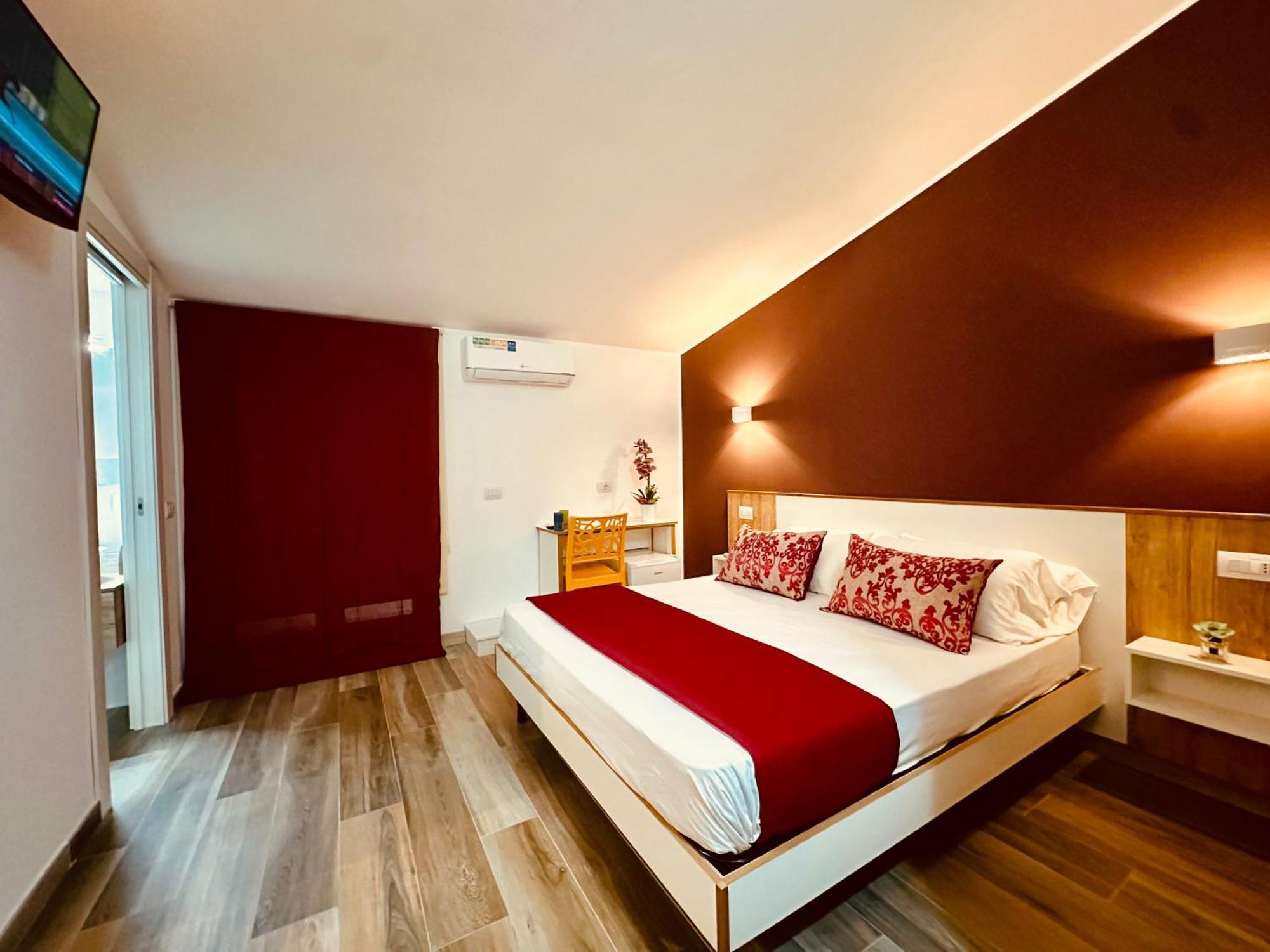 B&B The Sun - Family Rooms Tropea Exterior photo